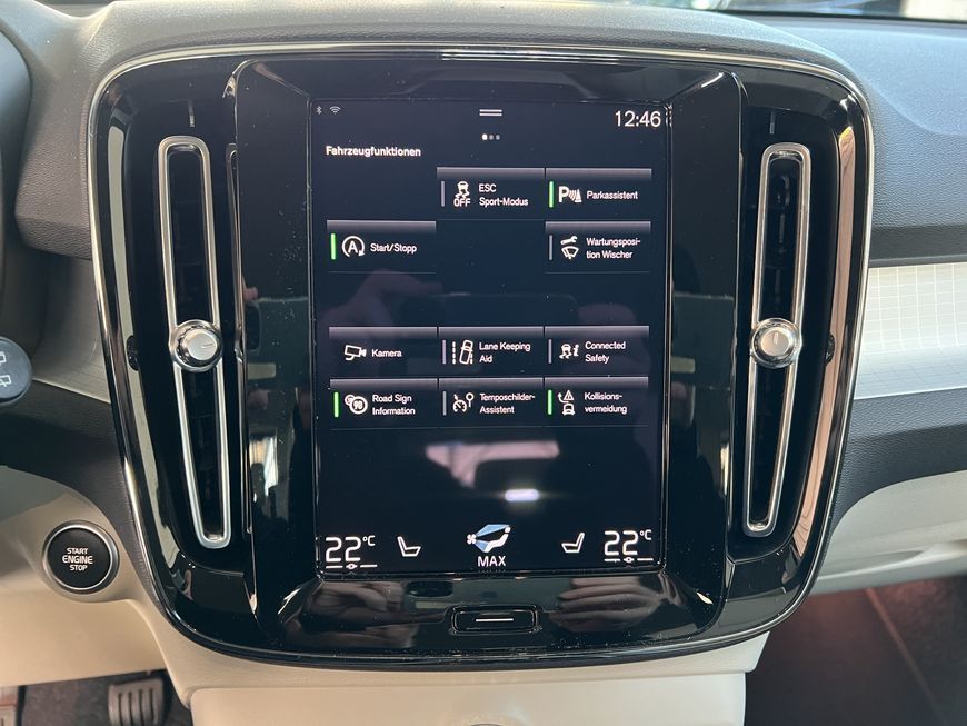 Volvo XC40 2022