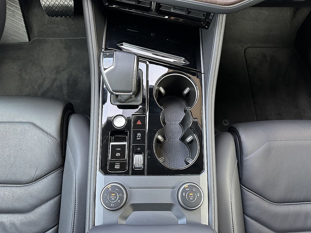 Volkswagen Touareg 2025