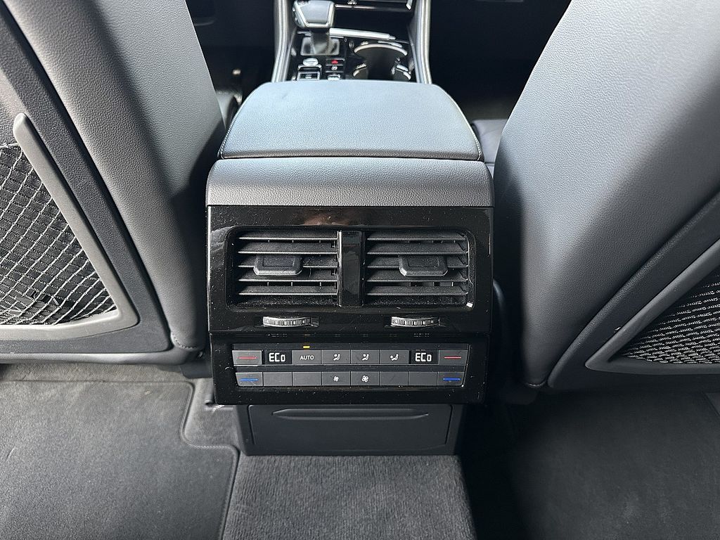 Volkswagen Touareg 2025