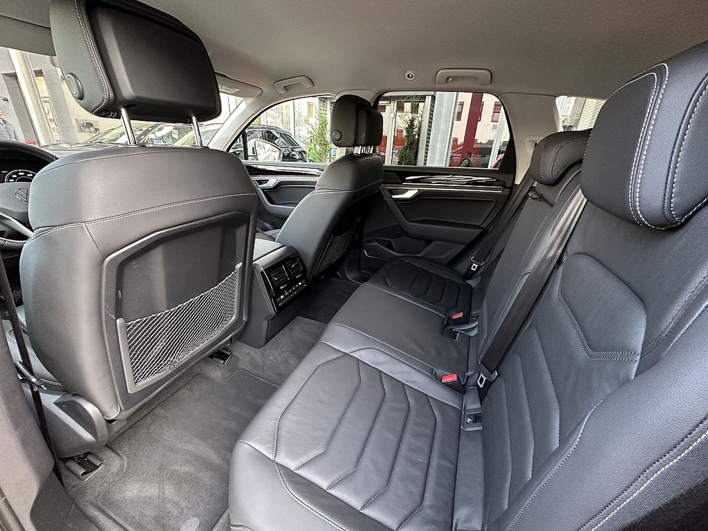 Volkswagen Touareg 2025