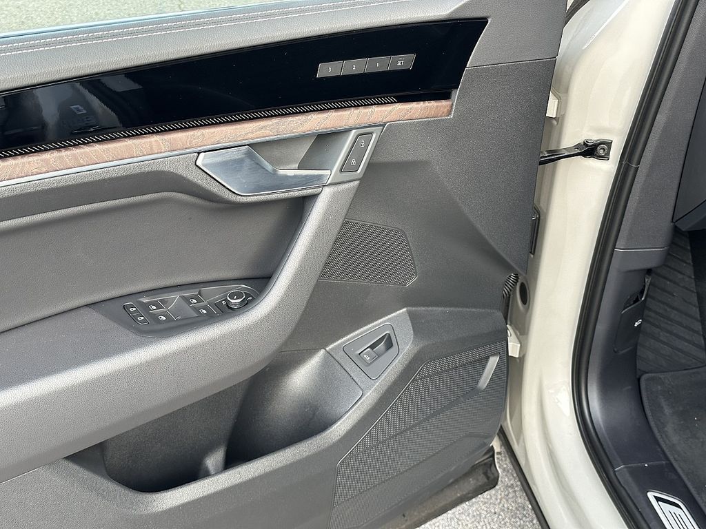 Volkswagen Touareg 2025