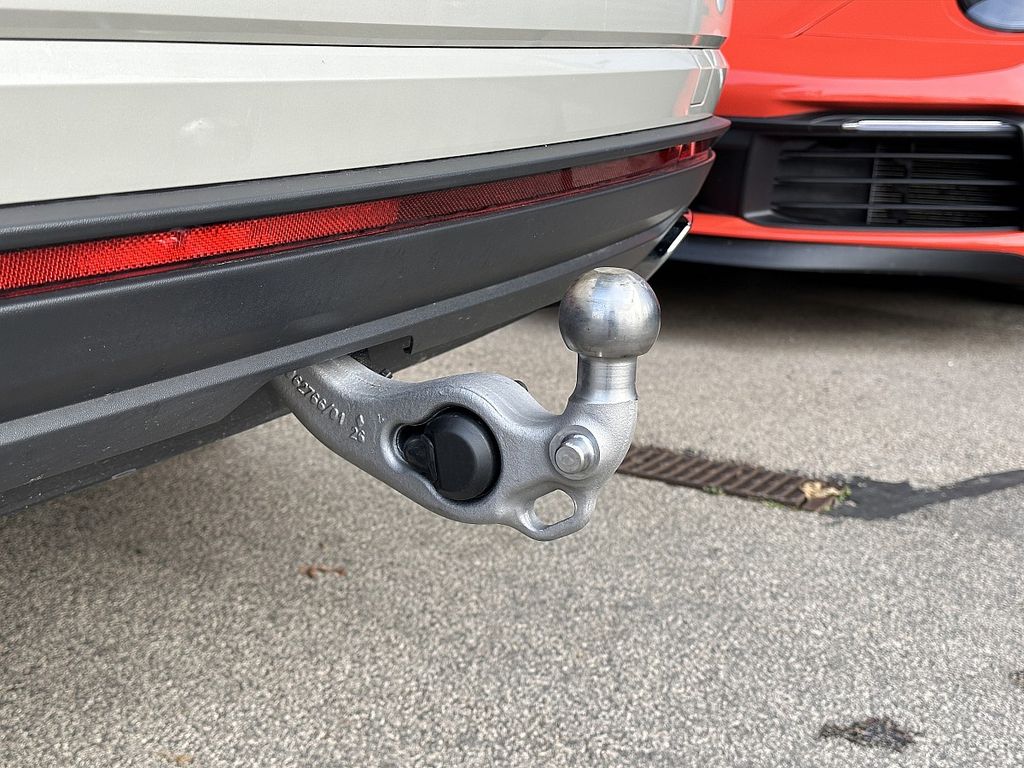 Volkswagen Touareg 2025
