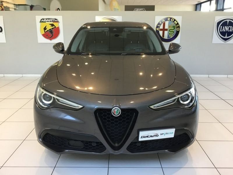Alfa Romeo Stelvio 2019