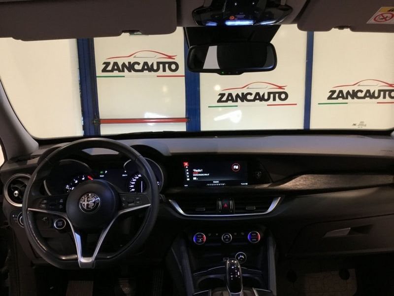 Alfa Romeo Stelvio 2019