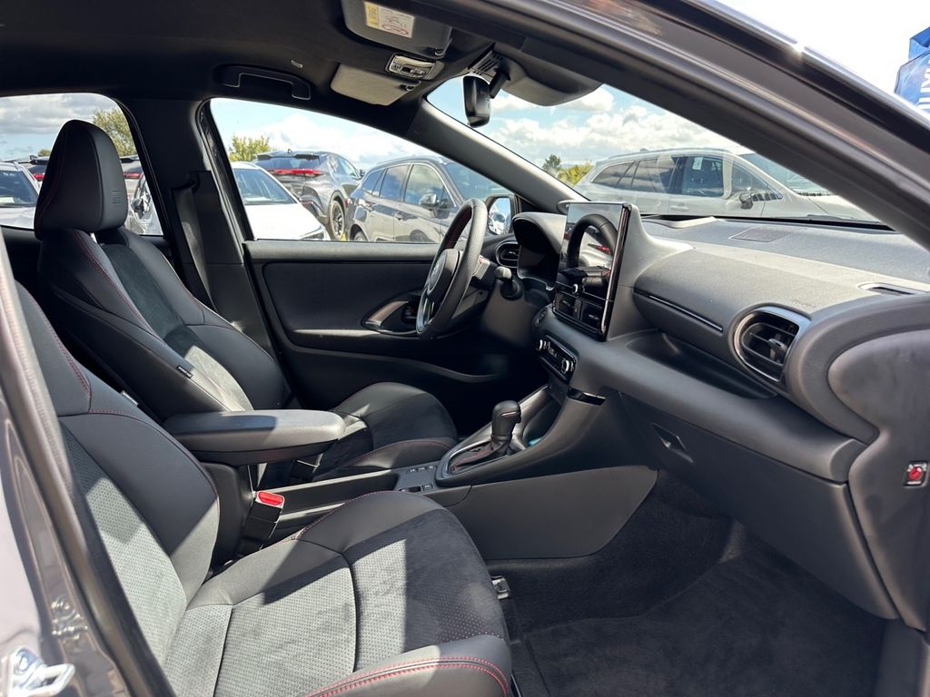 Toyota Yaris 2025