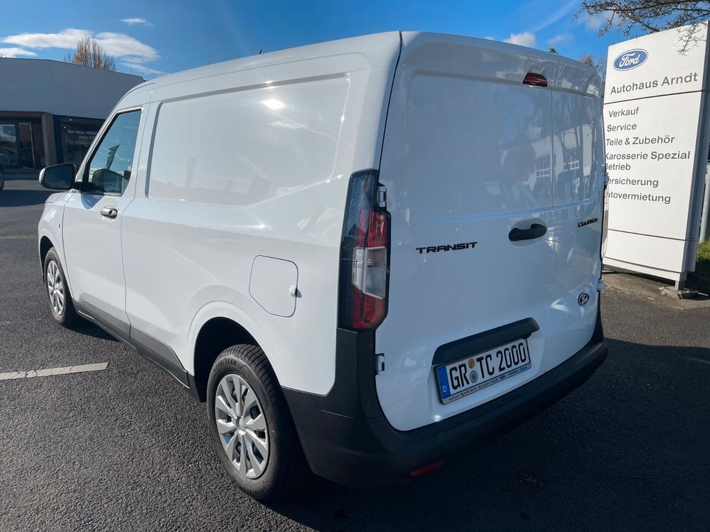 Ford Transit Courier 2025