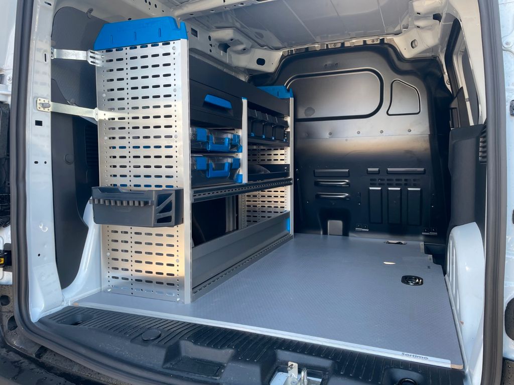 Ford Transit Courier 2025