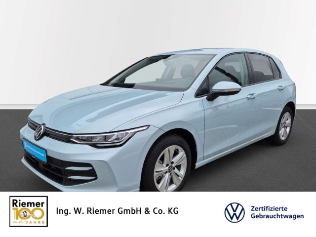 Volkswagen Golf 2025