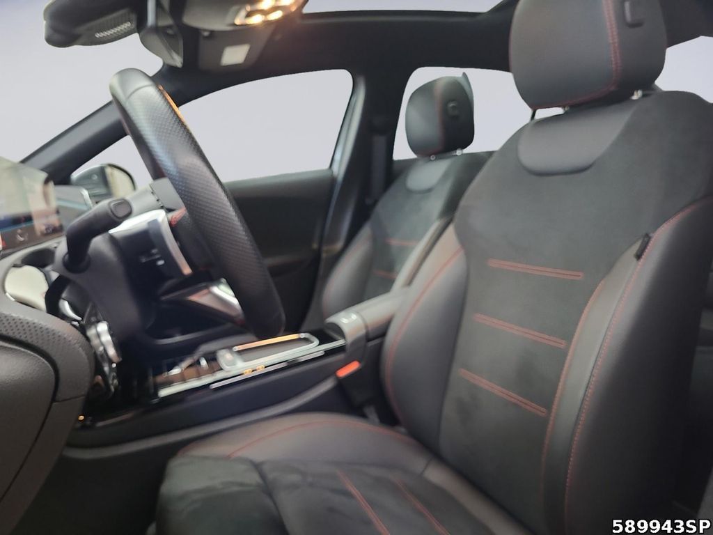 Mercedes-Benz A 250 2024