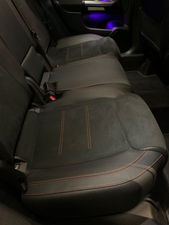 Mercedes-Benz GLA 200 2022