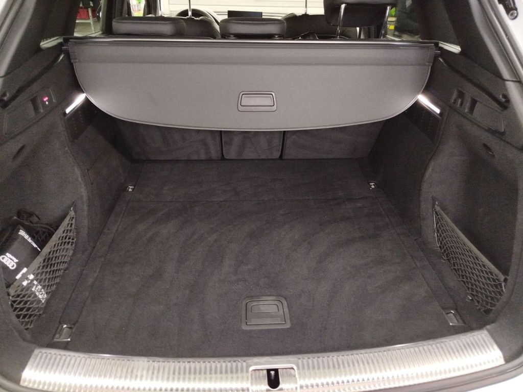 Audi SQ5 2023
