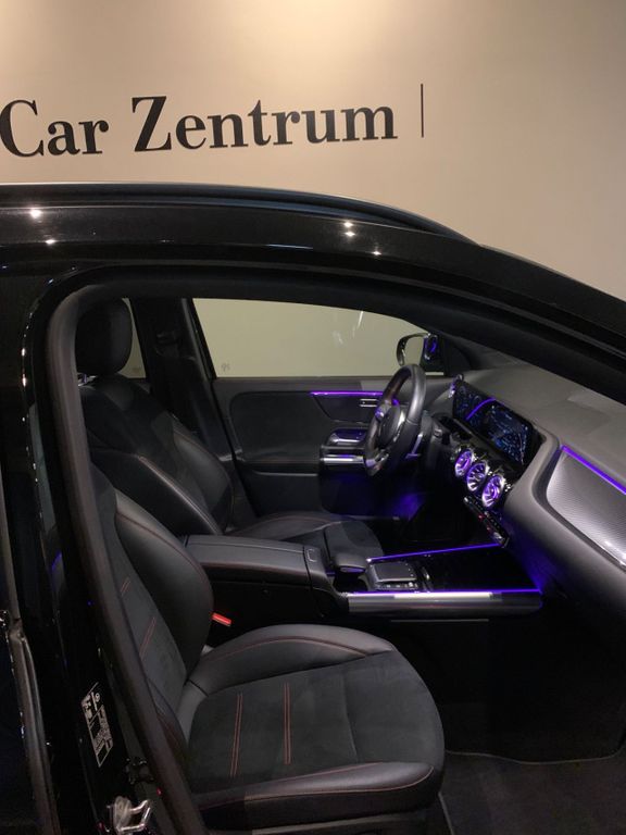 Mercedes-Benz GLA 200 2022