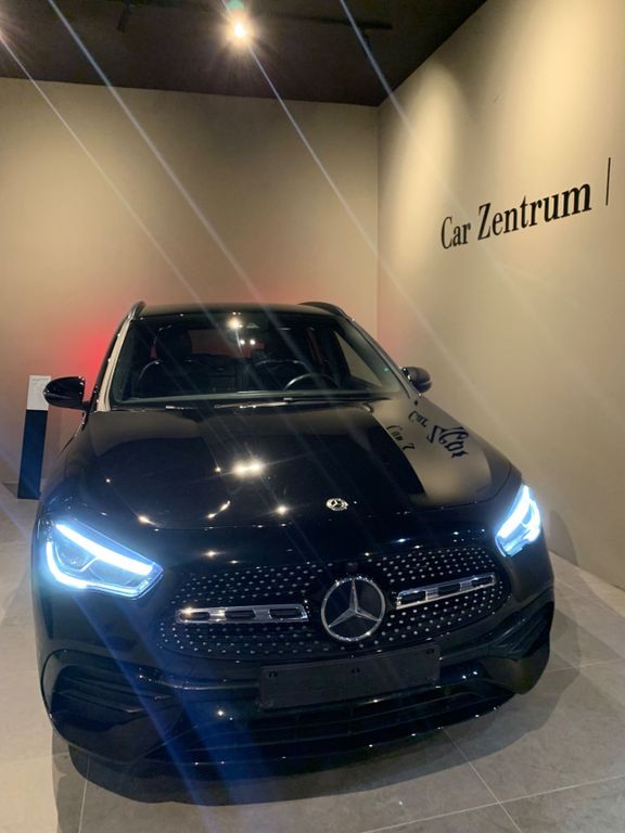 Mercedes-Benz GLA 200 2022