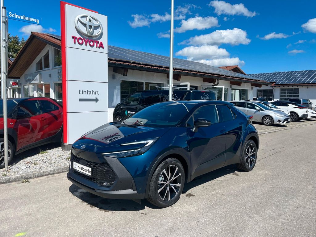 Toyota C-HR 2025