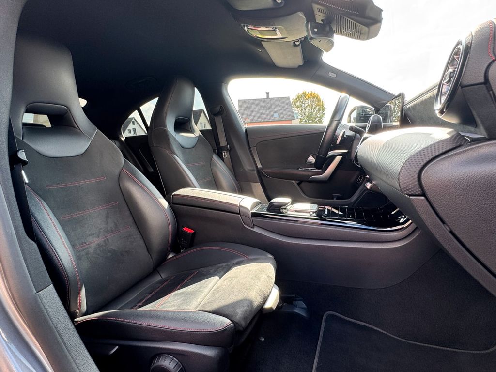 Mercedes-Benz CLA 200 2021