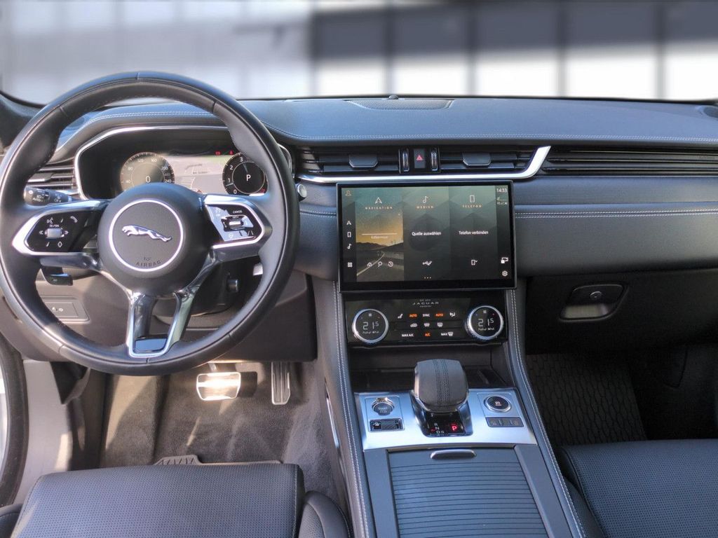 Jaguar F-Pace 2023