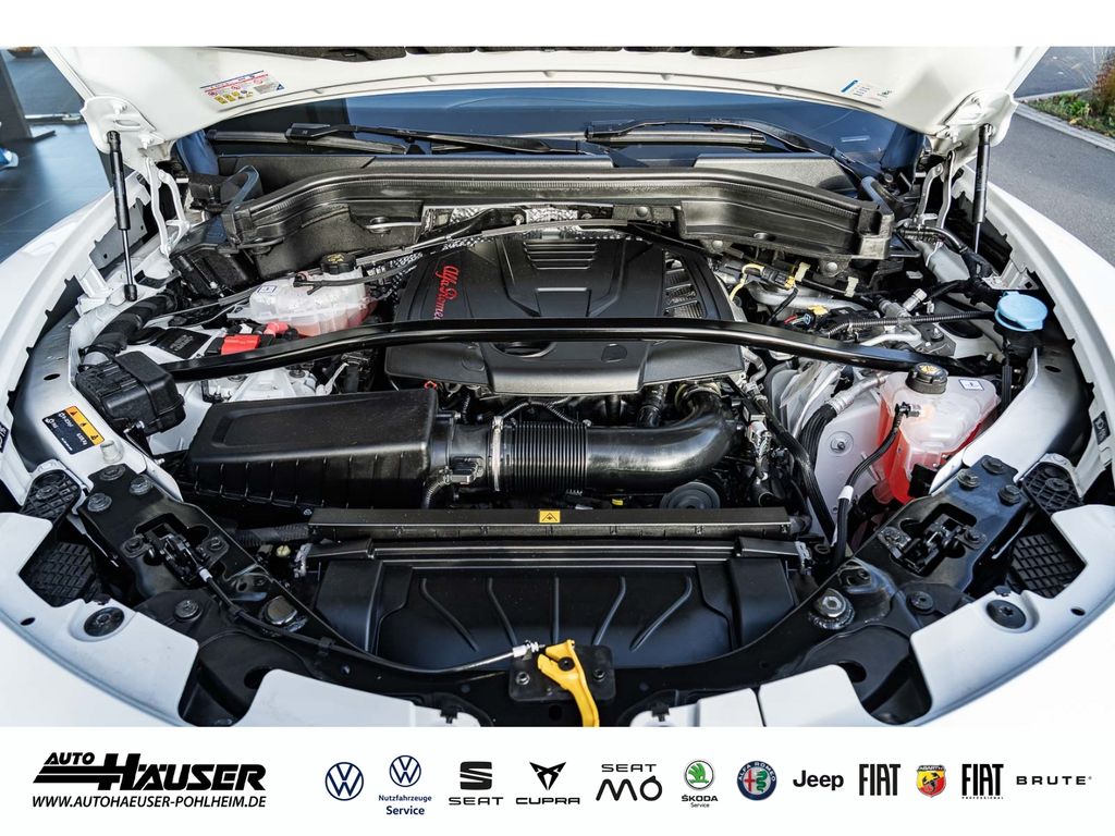 Alfa Romeo Stelvio 2024