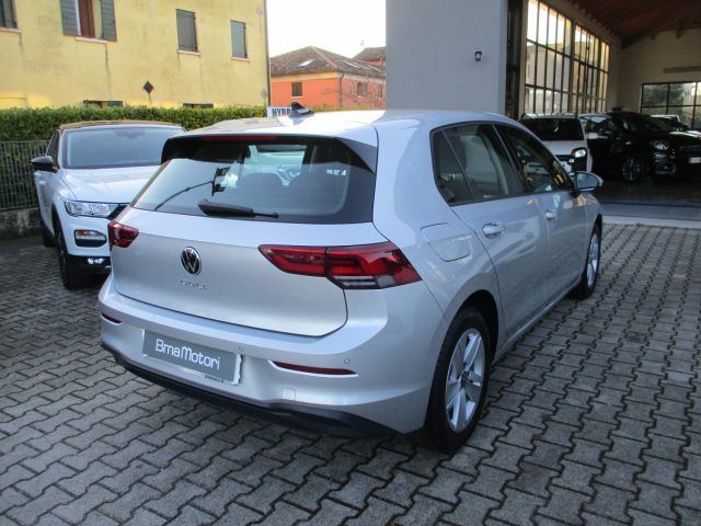 Volkswagen Golf 2023