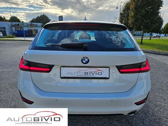 BMW 320 2022