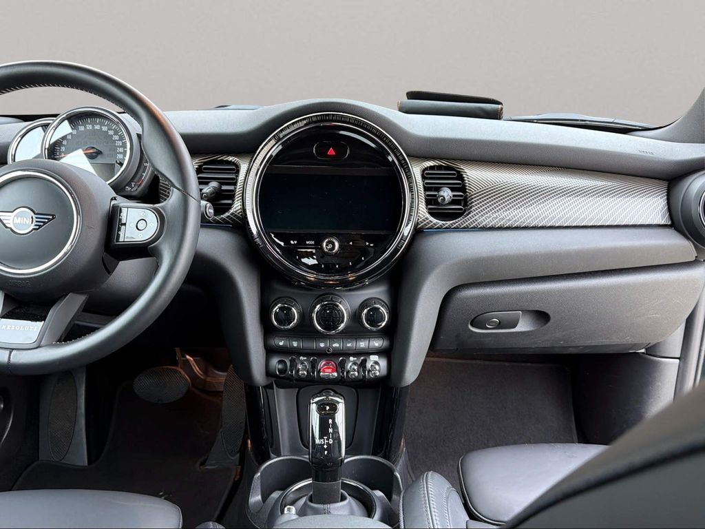 MINI Cooper Cabrio 2022