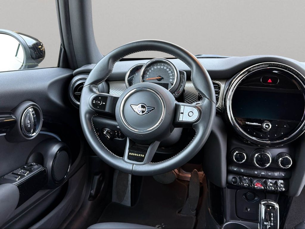 MINI Cooper Cabrio 2022