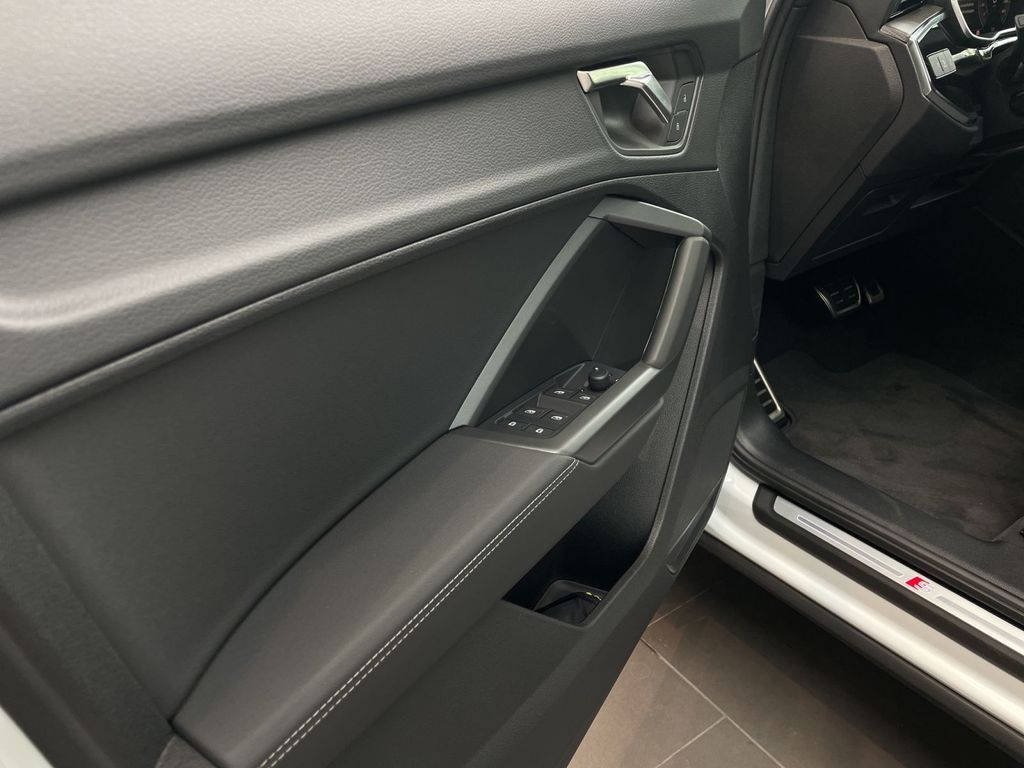 Audi Q3 2025