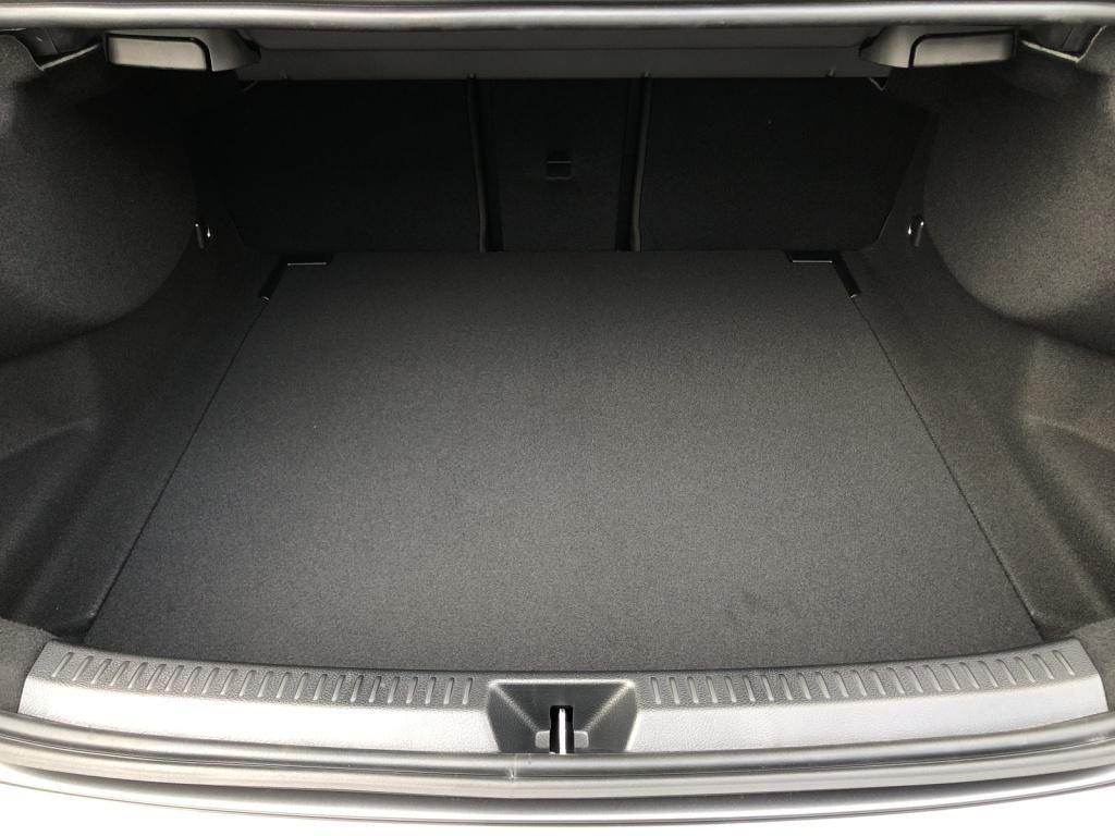 Mercedes-Benz A 200 2025