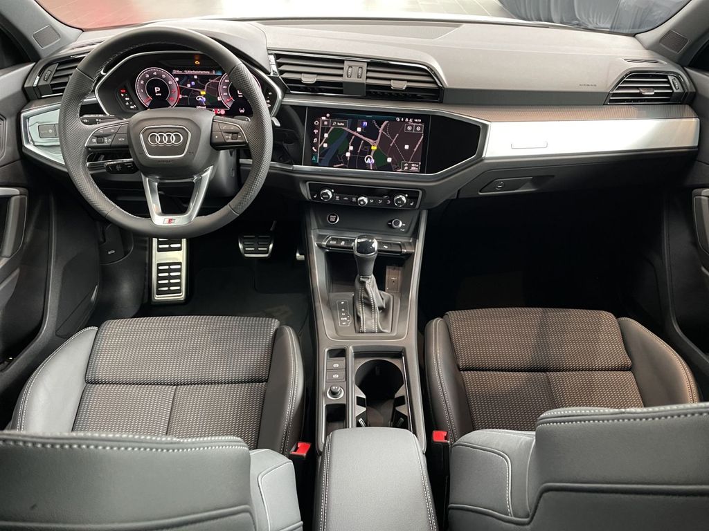 Audi Q3 2025