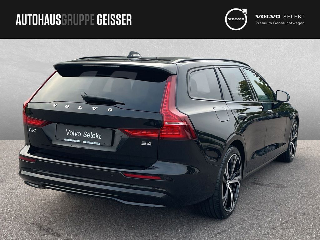 Volvo V60 2025