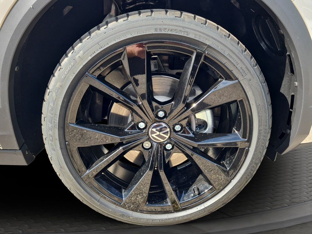 Volkswagen T-Roc 2025