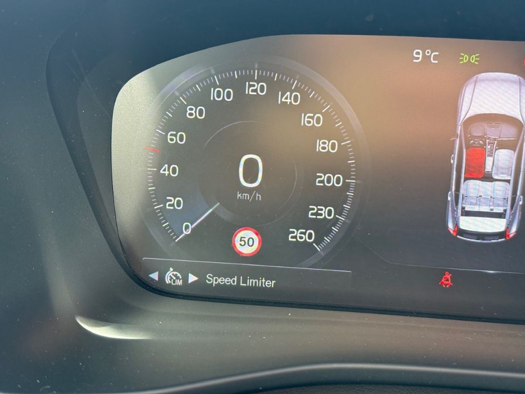 Volvo XC40 2022