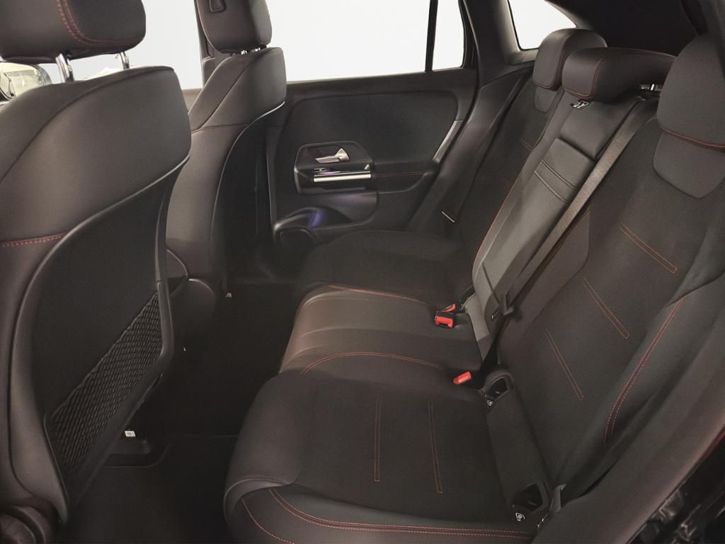 Mercedes-Benz EQA 2024