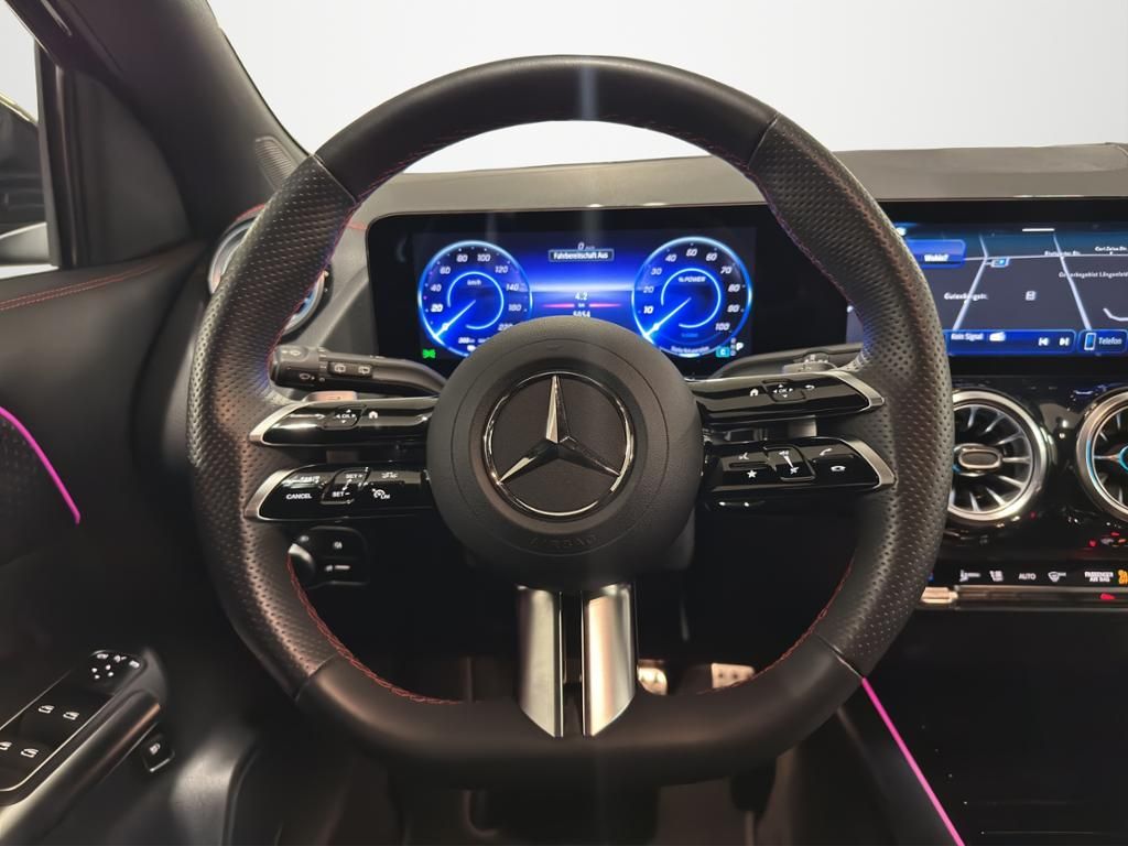 Mercedes-Benz EQA 2024