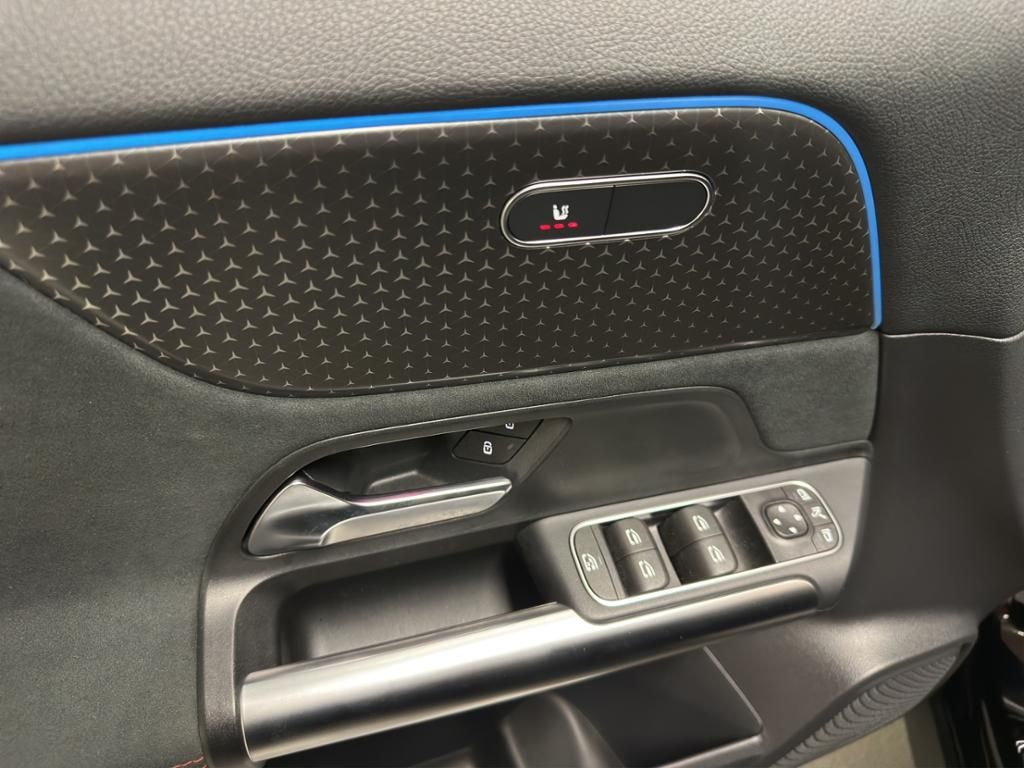 Mercedes-Benz EQA 2024