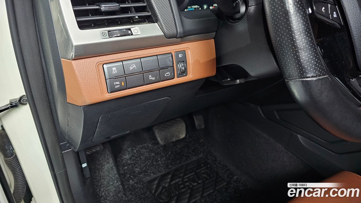 KG_Mobility_Ssangyong Rexton 2018