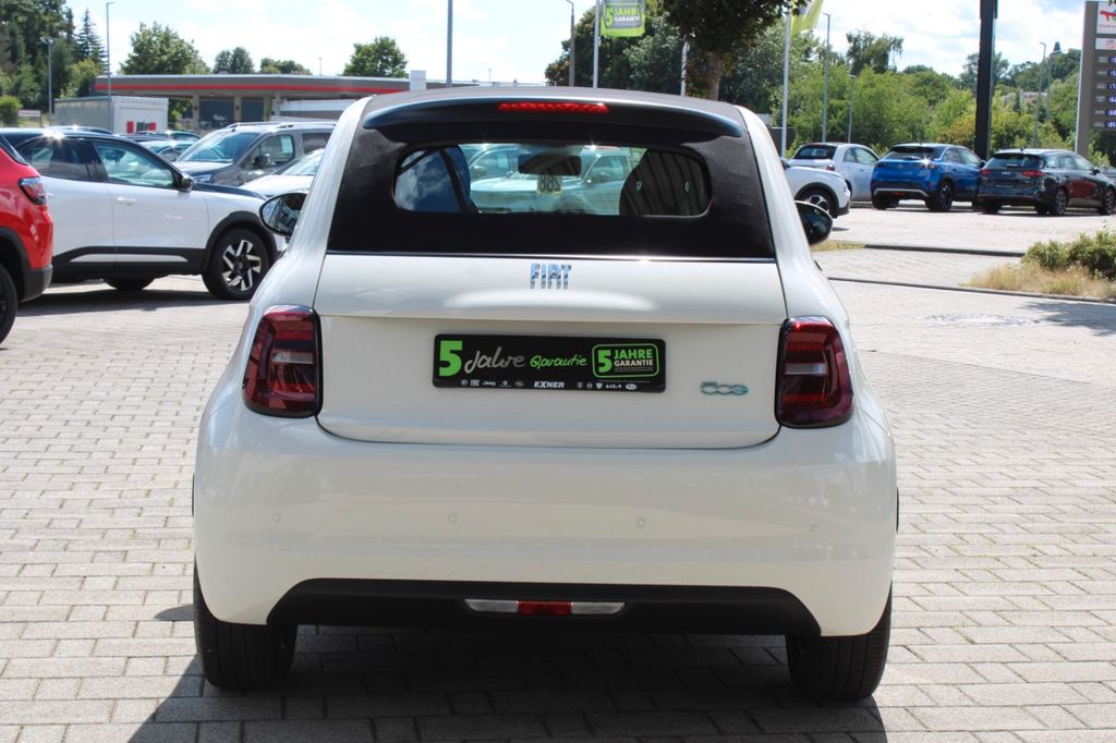 Fiat 500e 2023