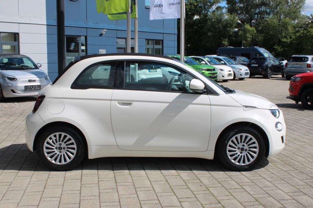 Fiat 500e 2023