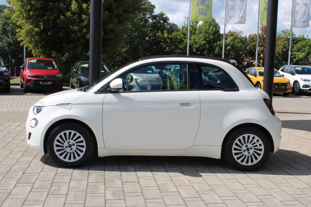 Fiat 500e 2023