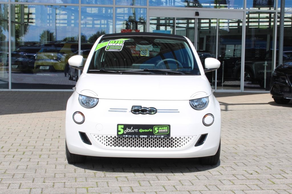 Fiat 500e 2023