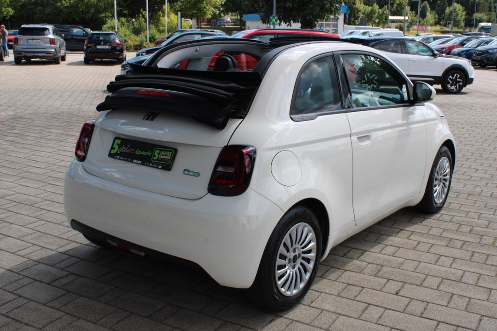 Fiat 500e 2023