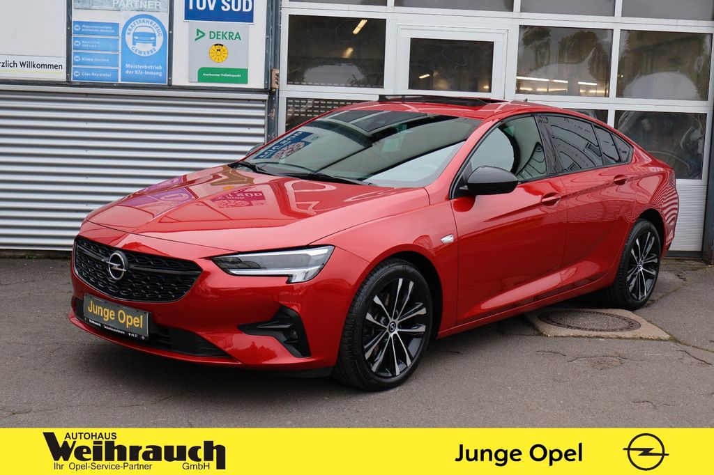 Opel Insignia 2021