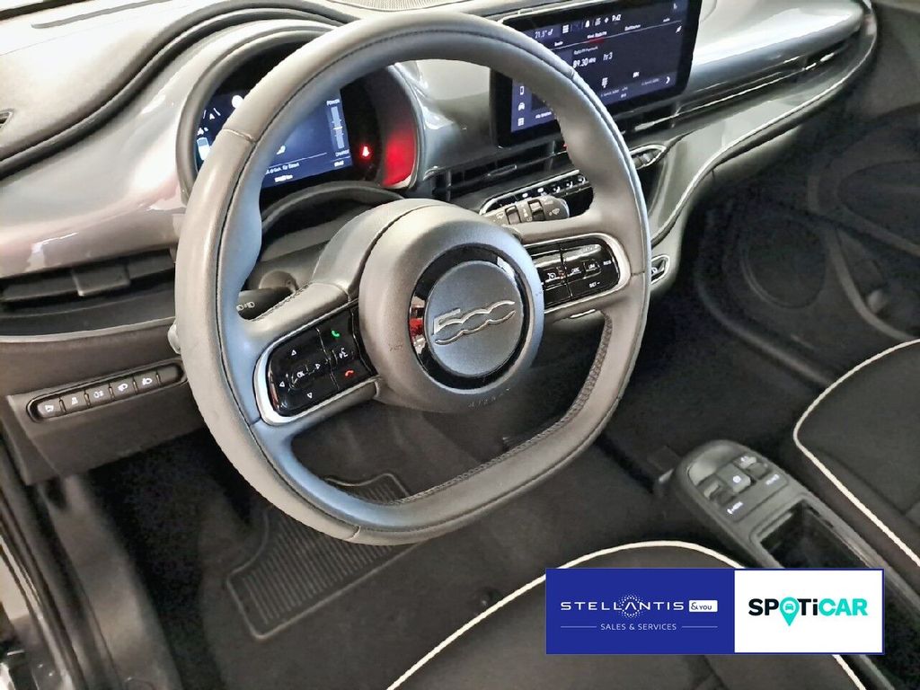 Fiat 500e 2023