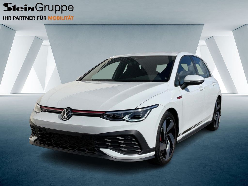Volkswagen Golf 2024