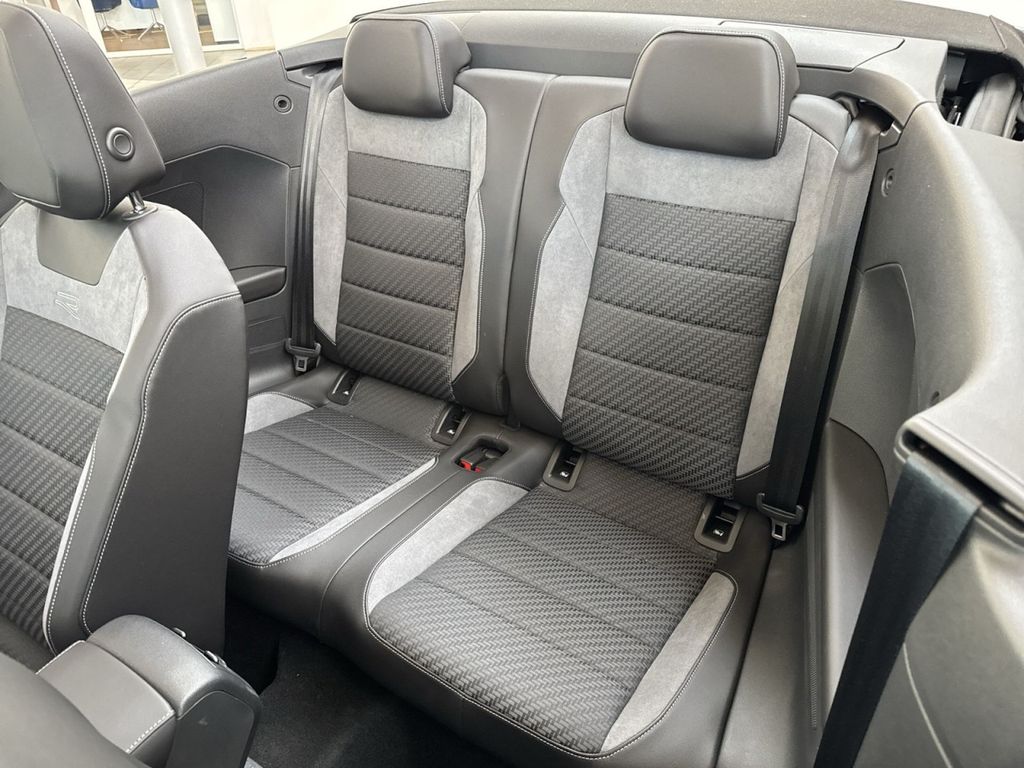 Volkswagen T-Roc 2025