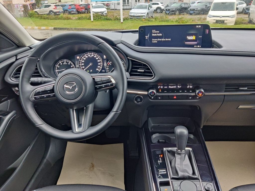 Mazda CX-30 2025