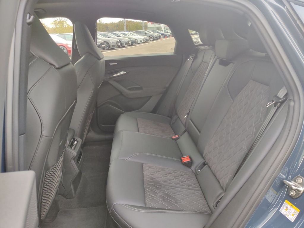 Audi Q6 e-tron 2025