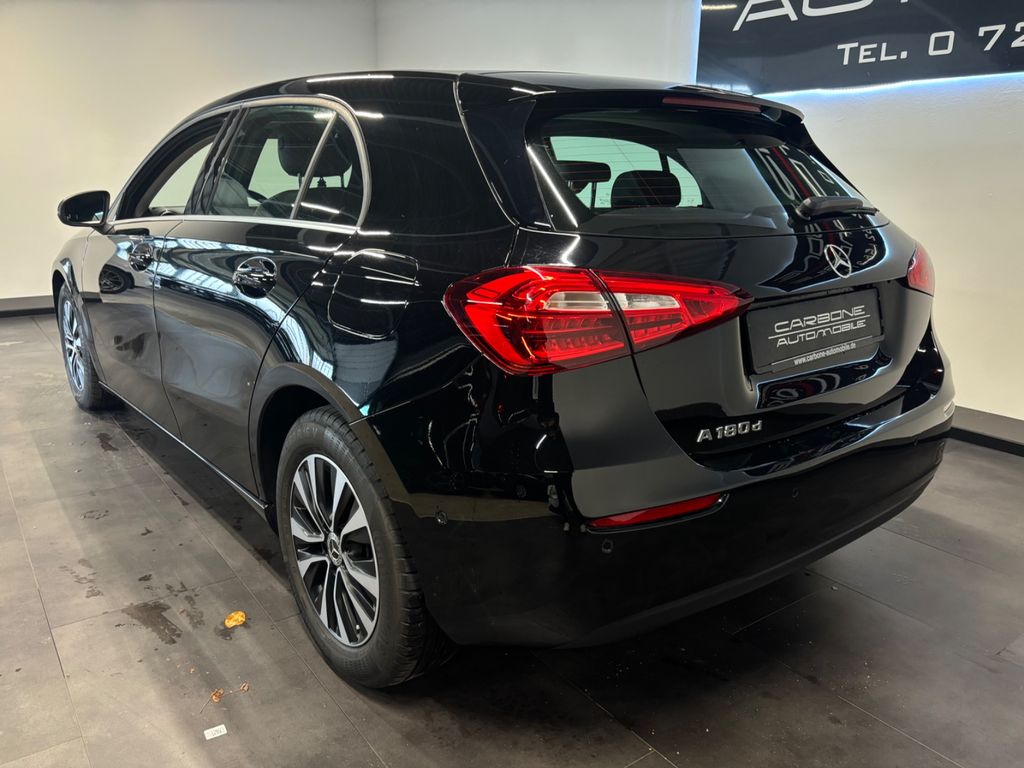 Mercedes-Benz A 180 2021