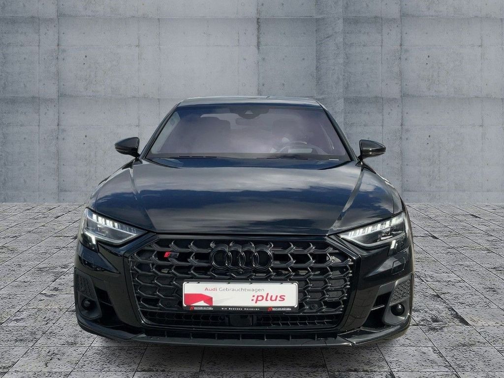 Audi S8 2022