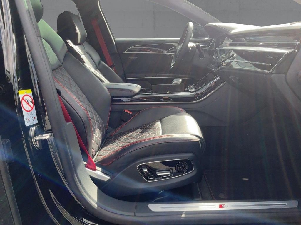 Audi S8 2022
