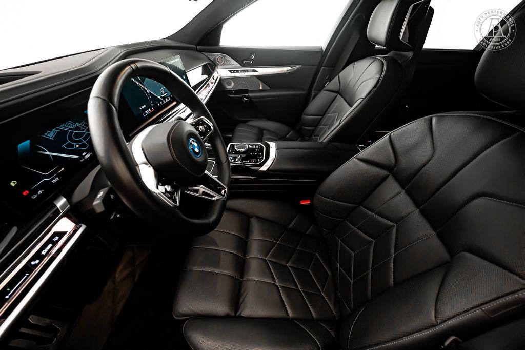 BMW i7 2023